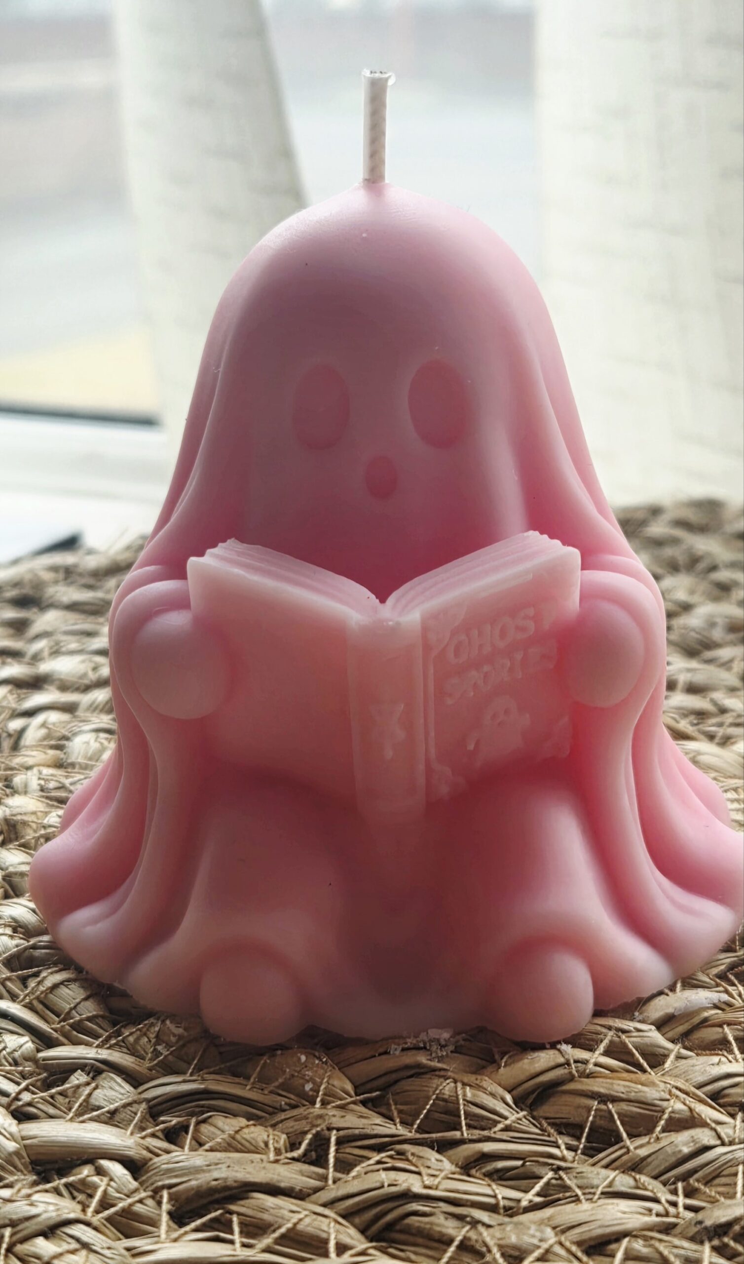 A ghostly tale candle - Image 3